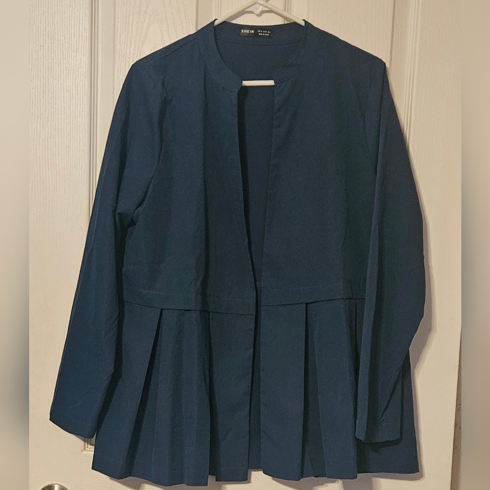 SHEIN Mulvari Pleated Hem Solid Coat Without Belt Size Medium - Picture 4 of 5
